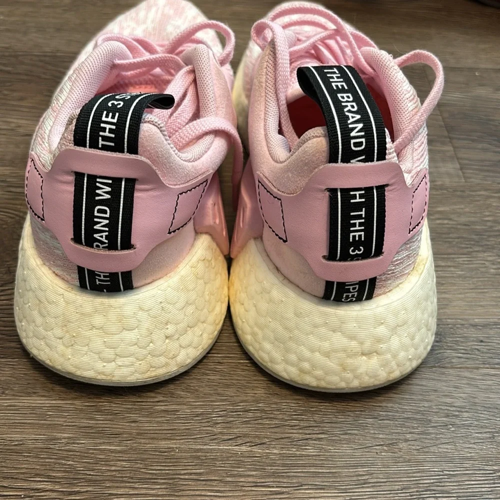 women’s adidas nmd r2 wonder pink - Picture 3 of 4
